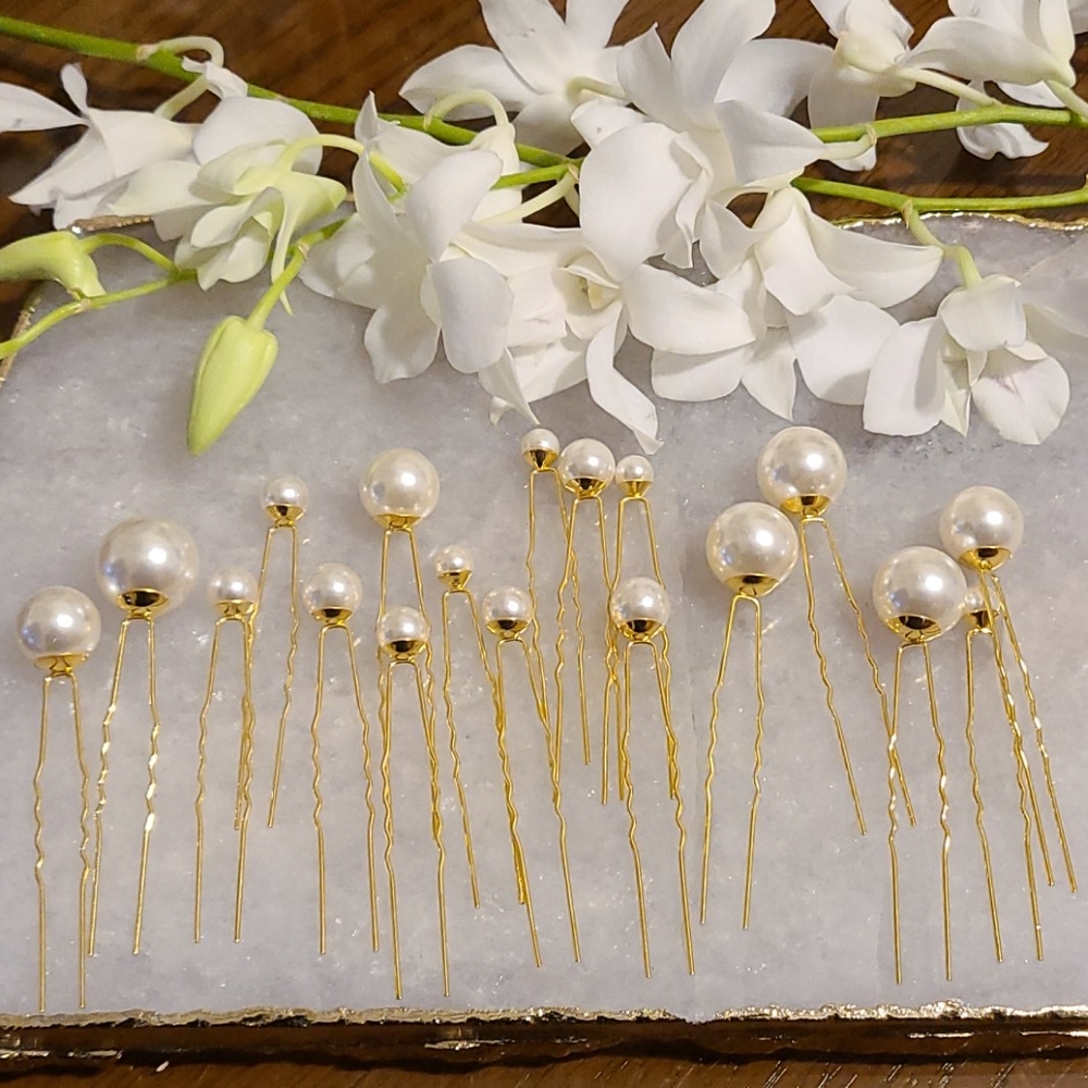 BHLDN pearl hair pins